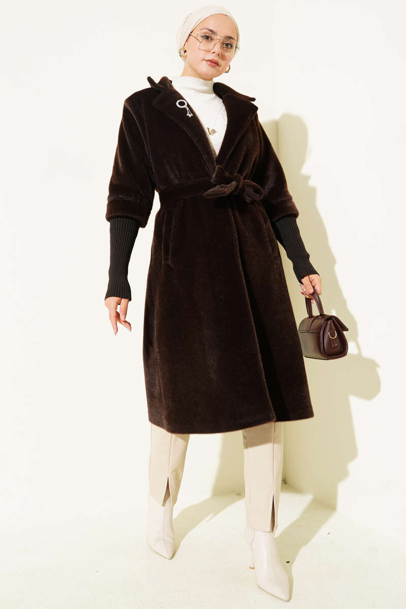 Goldfox Coat with Ribbed Cuffs - Chestnut