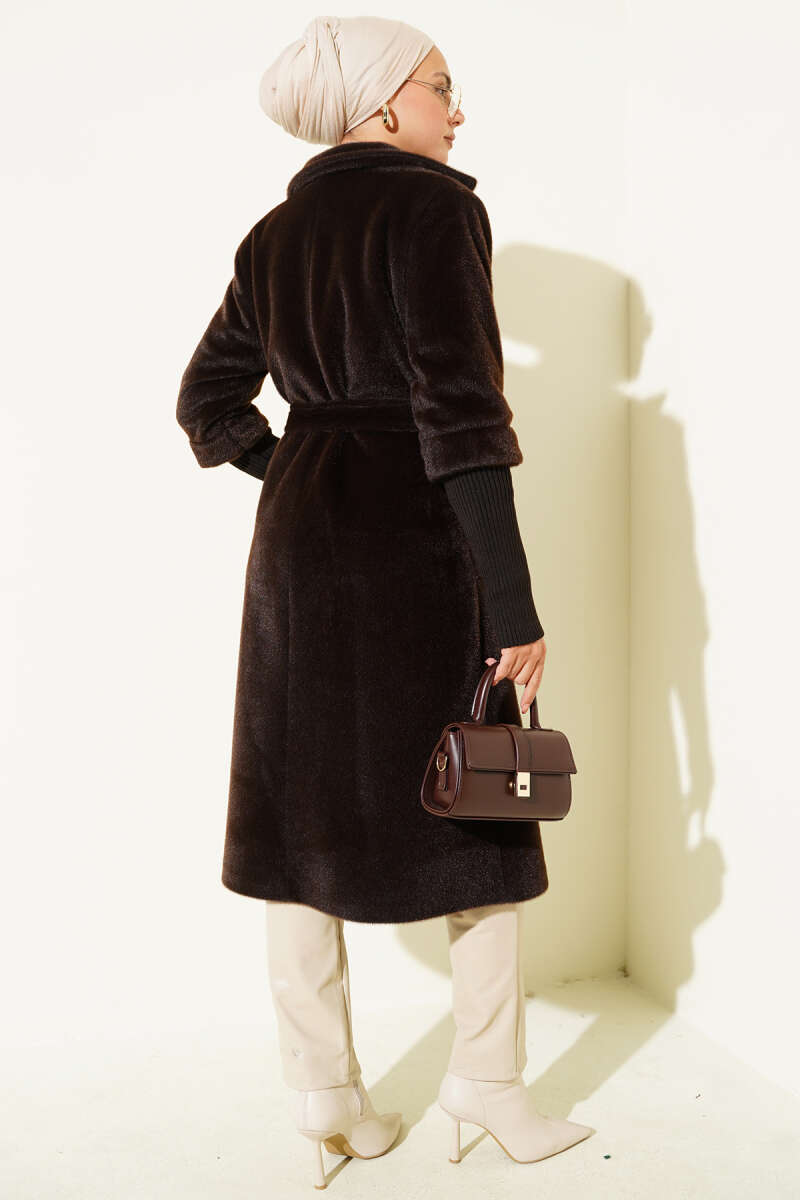 Goldfox Coat with Ribbed Cuffs - Chestnut