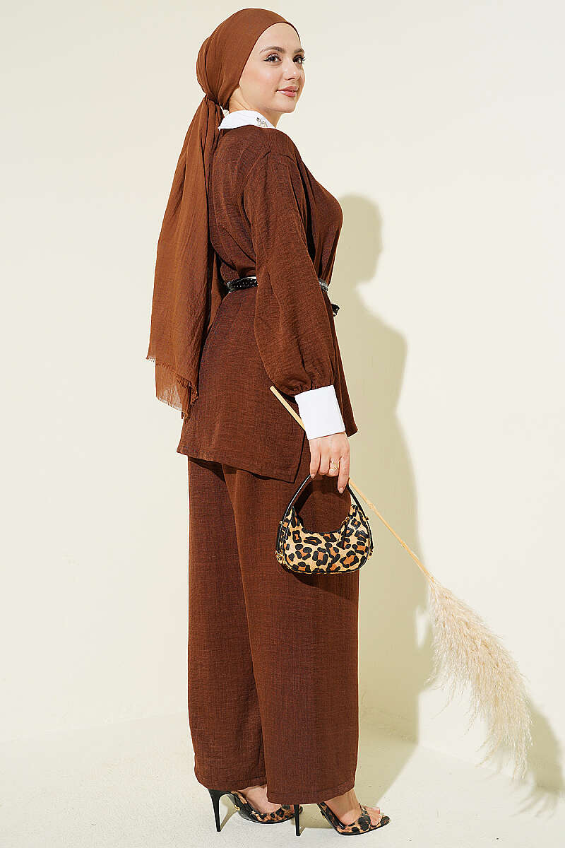 Loose Two-Piece Set with Stone Shirt Collar - Brown
