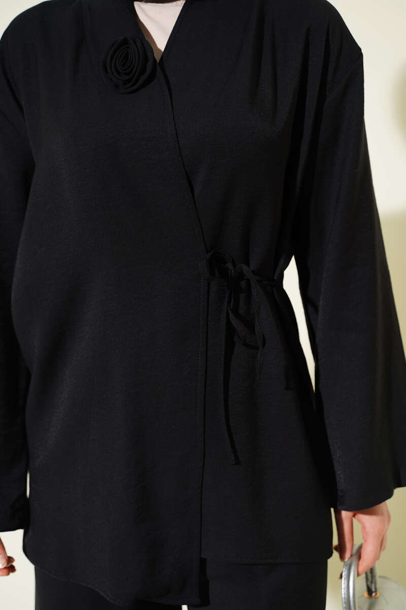 Tie Two-Piece Set with Rose Accessory - Black