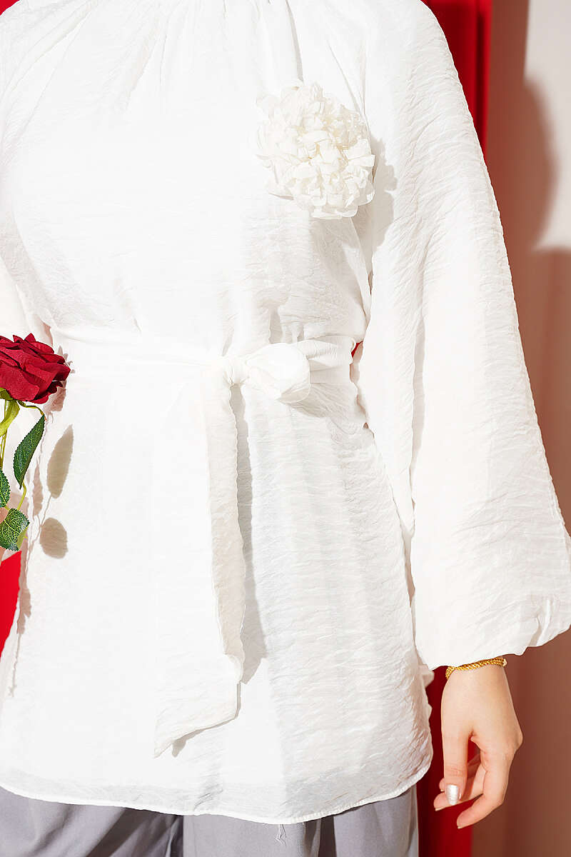 Tunic with Rose Brooch and Self Belt - White