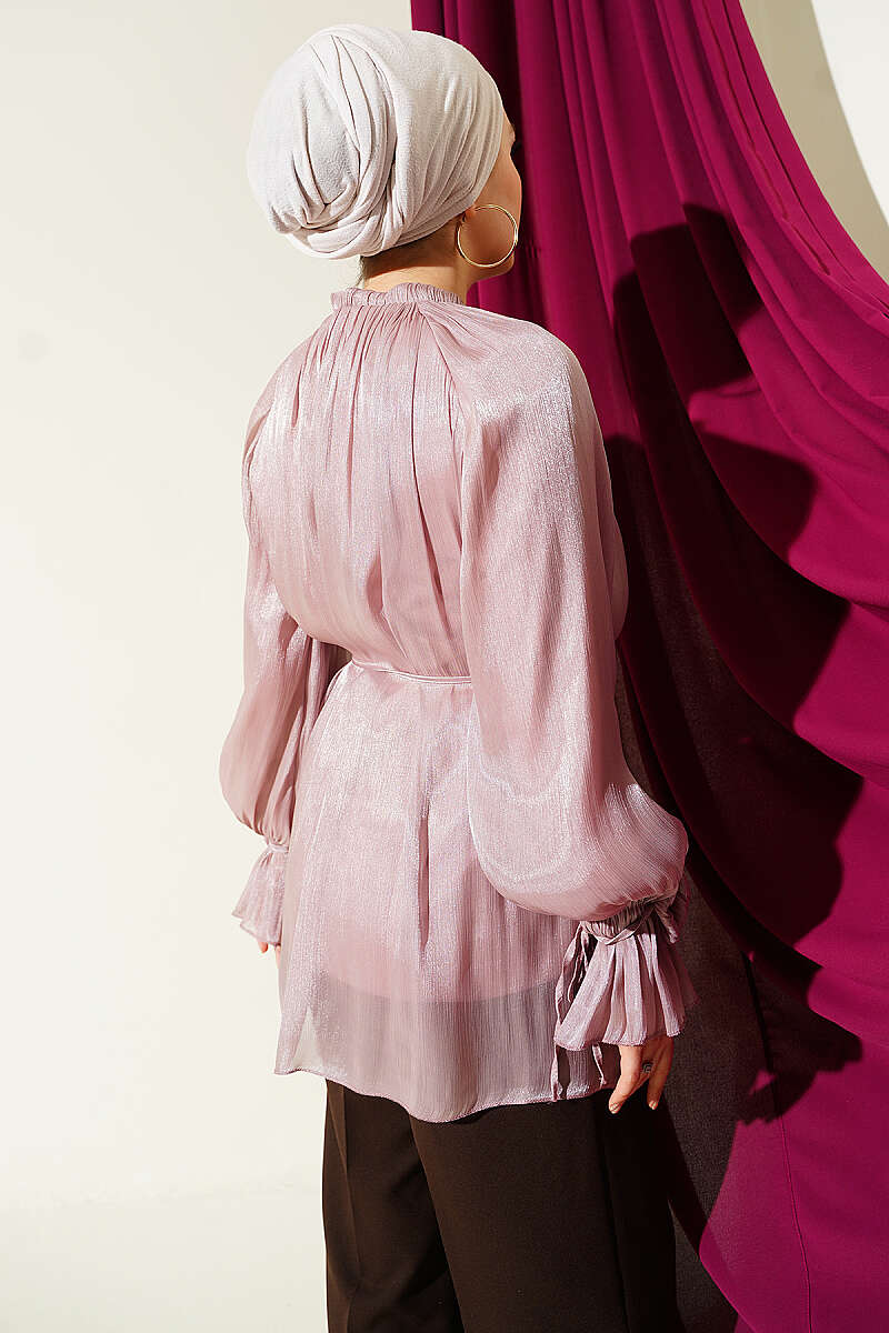 Evening Button Shirt with Rose Detail - Powder