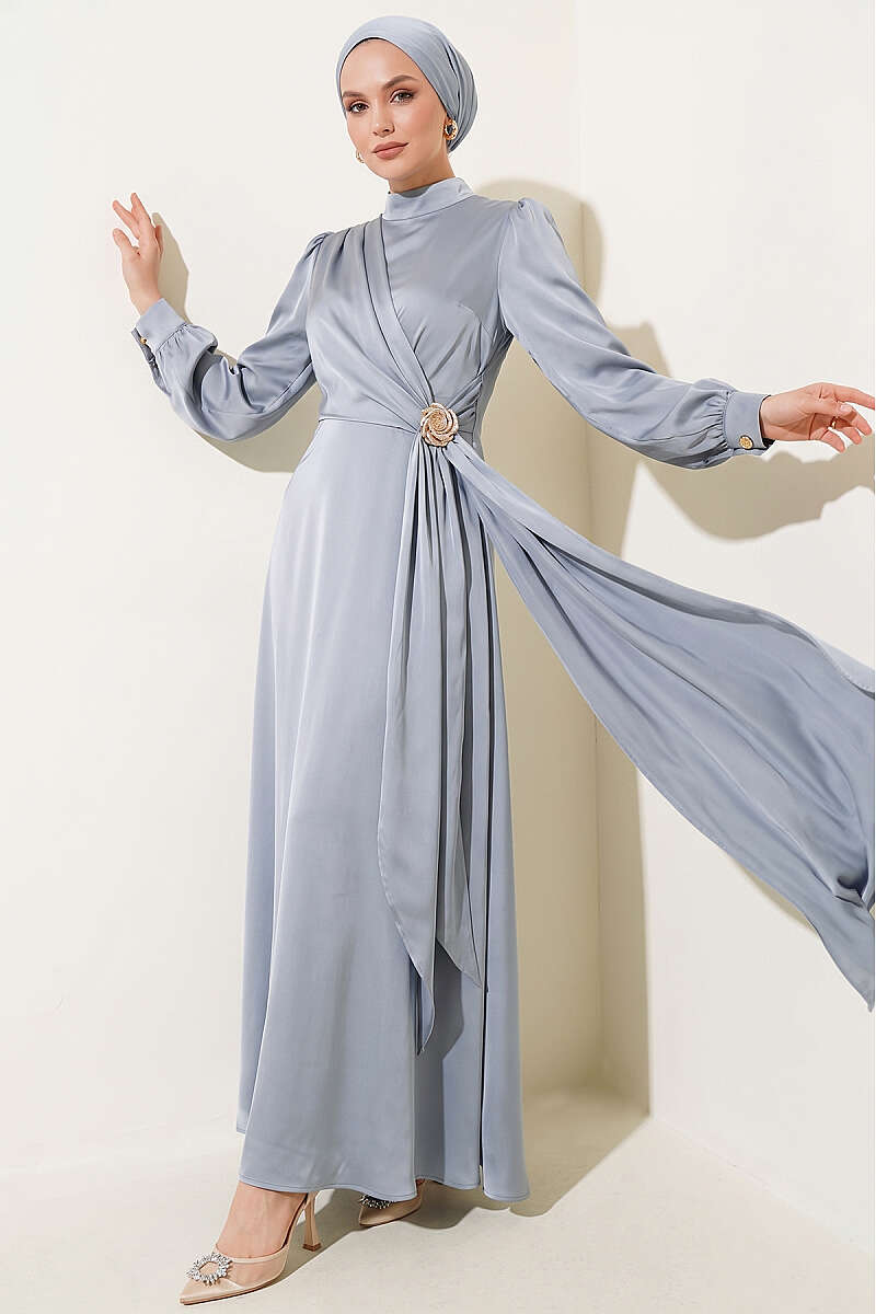 Satin Evening Dress with Rose Buckle - Grey