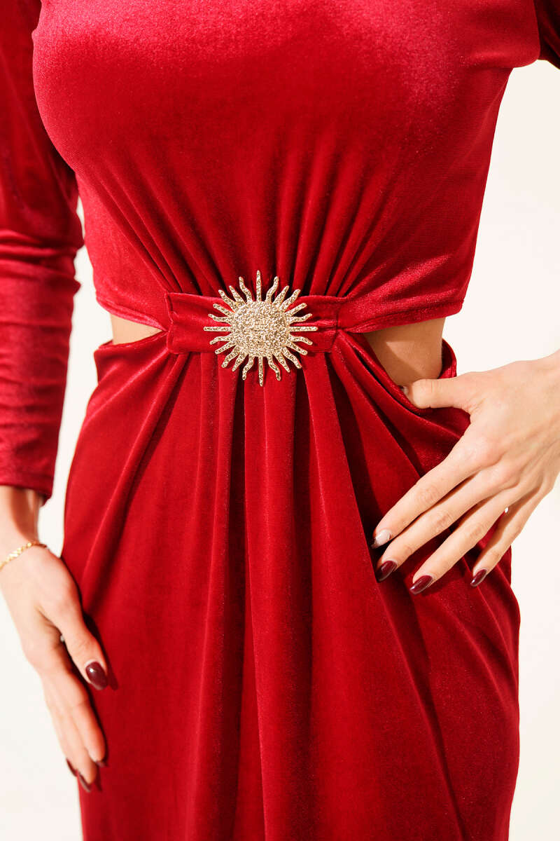 Velvet Dress with Sun Accessory and Slit - Burgundy