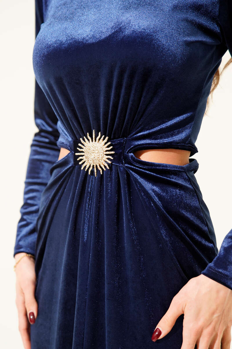 Velvet Dress with Sun Accessory and Slit - Navy