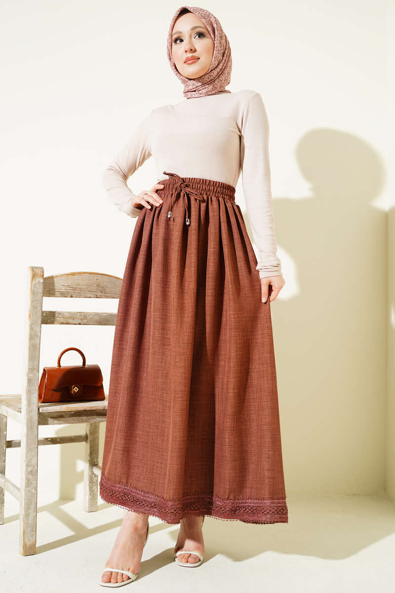 Guipure-Detail Skirt with Elastic Waist - Brown