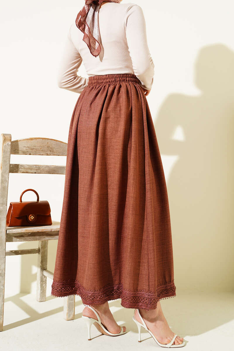 Guipure-Detail Skirt with Elastic Waist - Brown