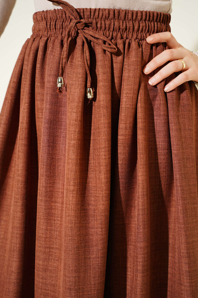 Guipure-Detail Skirt with Elastic Waist - Brown