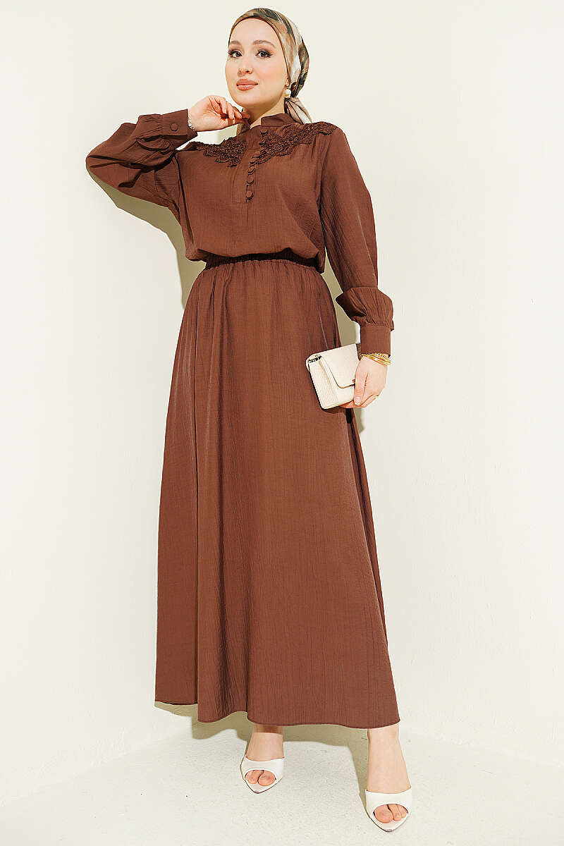 Guipure Skirt Set with Half Rivet Buttons - Brown