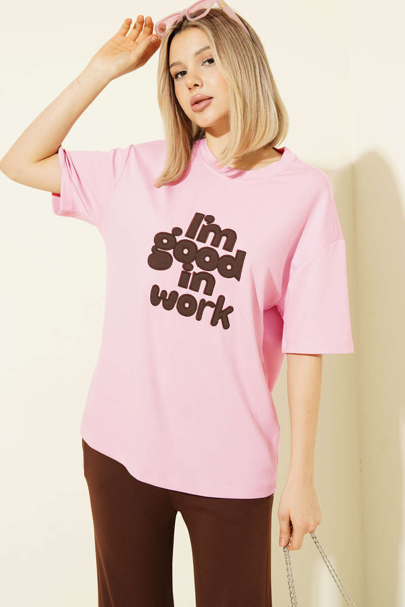"I'm Good in Work" Embroidered T-Shirt - Pink