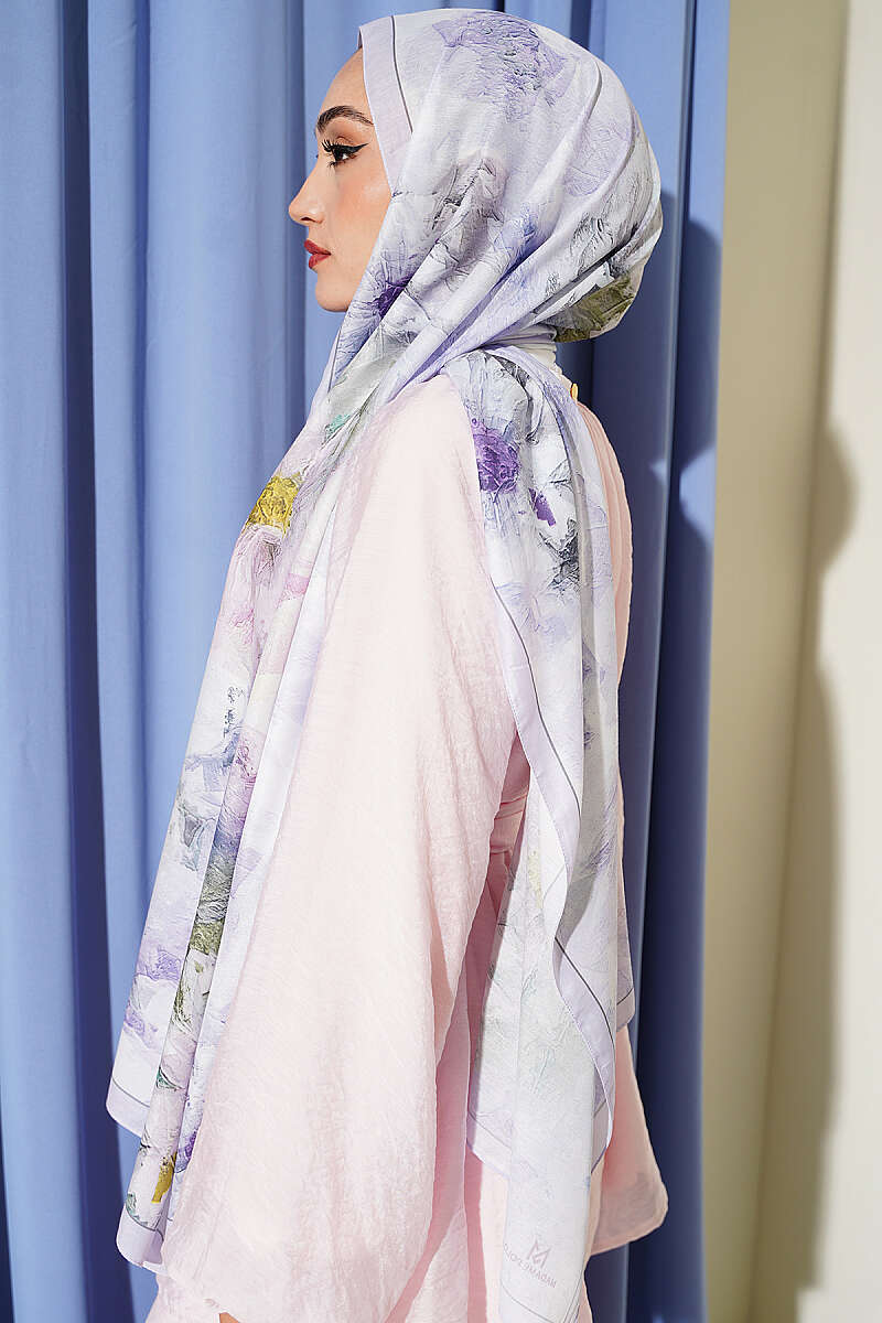 Floral Shawl with Fine Stripes - Light Lilac