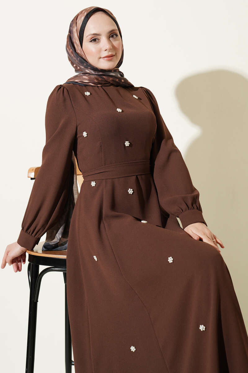Belted Dress with Pearl Flowers - Brown