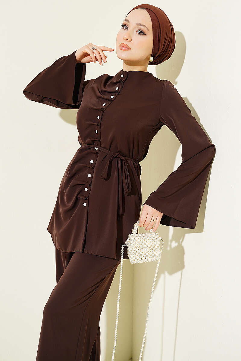 Dart Two-Piece Set with Pearl Buttons - Brown
