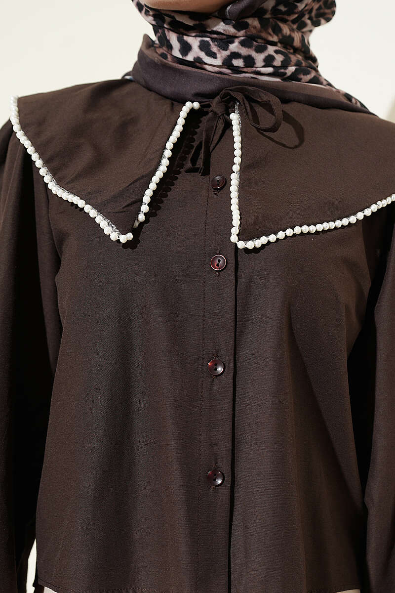 Short Sailor-Collar Shirt with Pearls - Dark Brown
