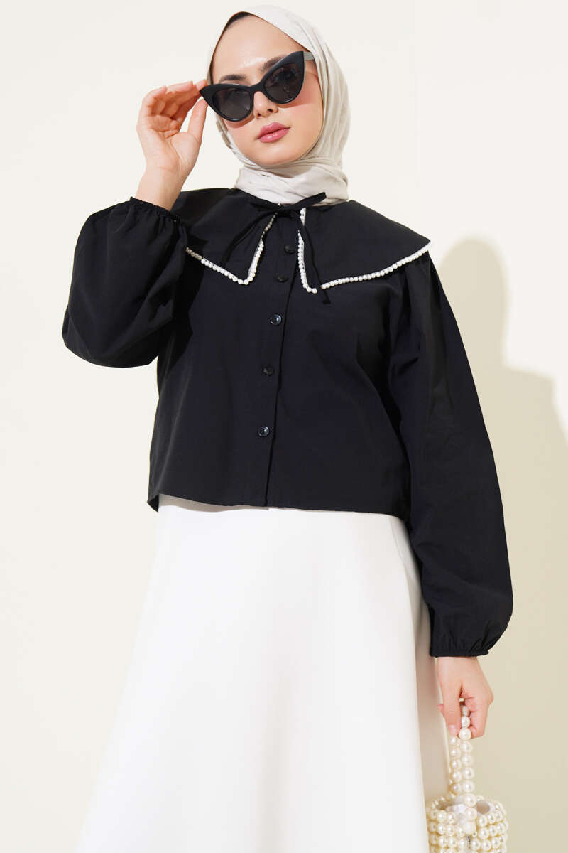 Short Sailor-Collar Shirt with Pearls - Black