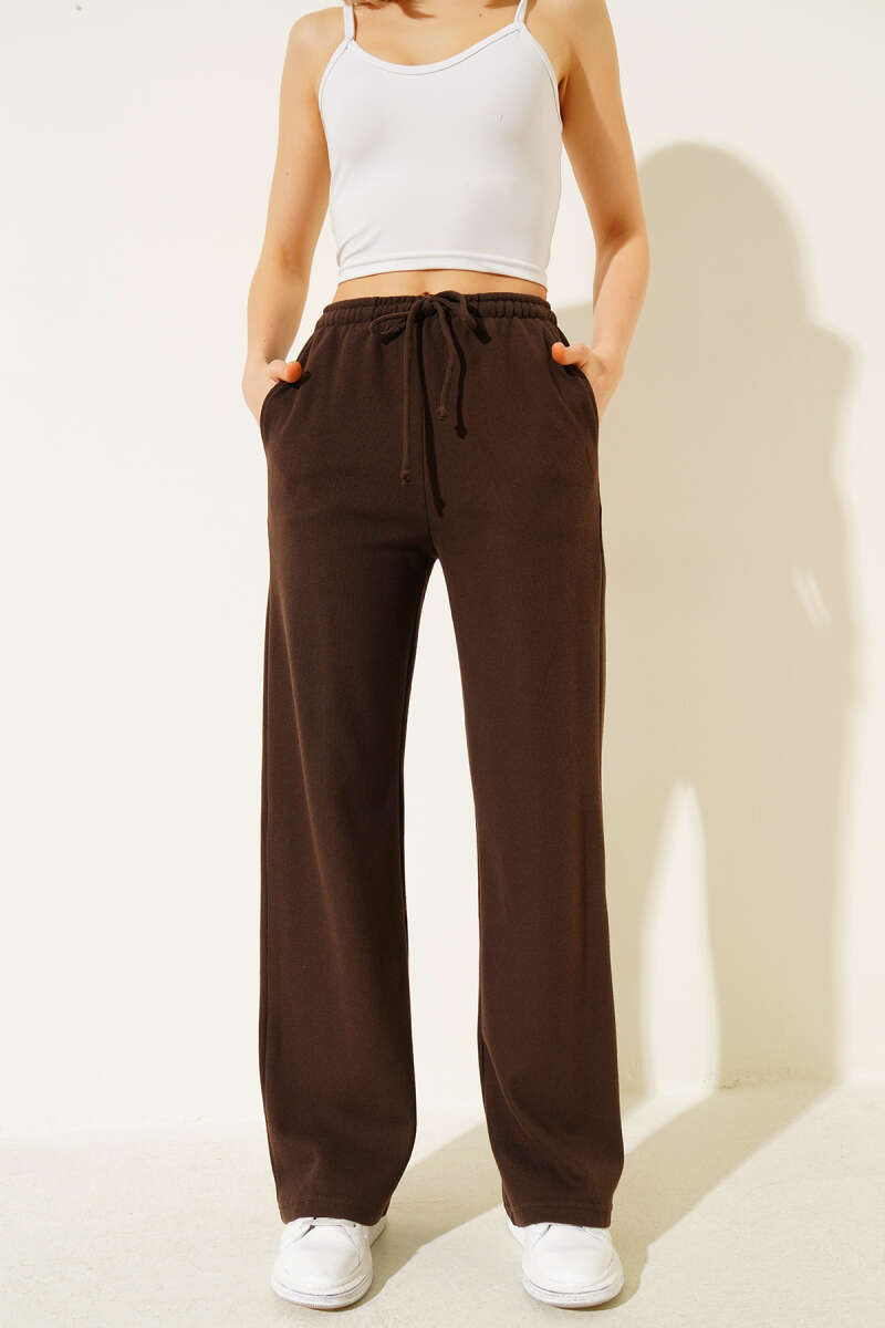 Wide-Leg Pants with Tie Cords - Brown