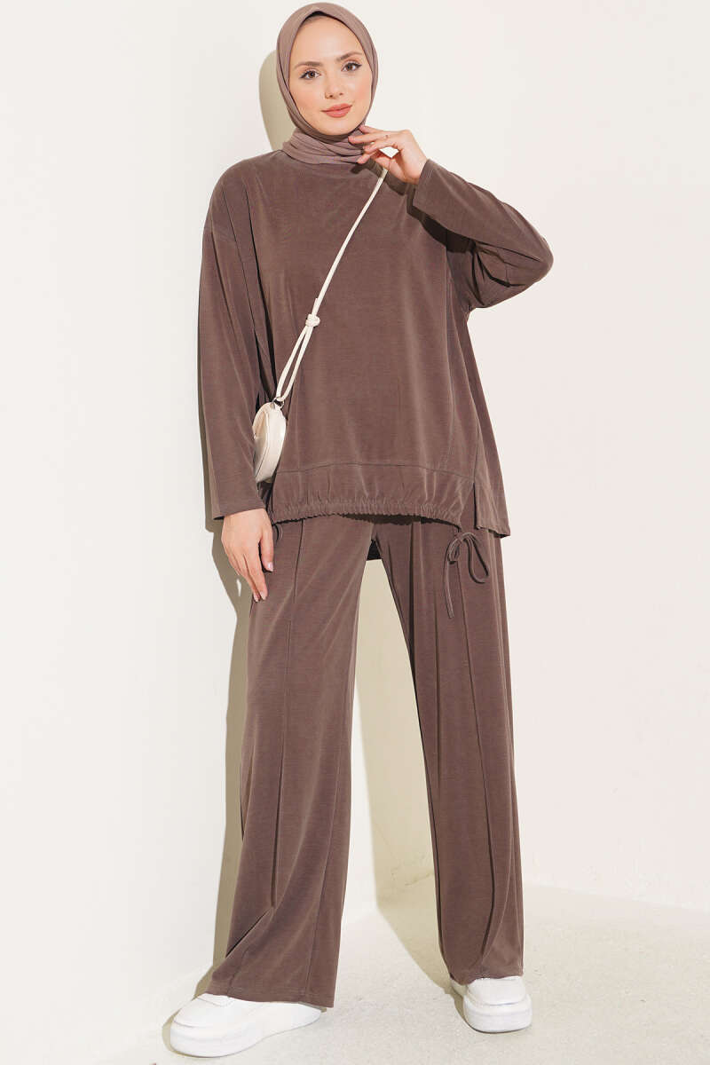 Basic Two-Piece Set with Tie Detail - Brown