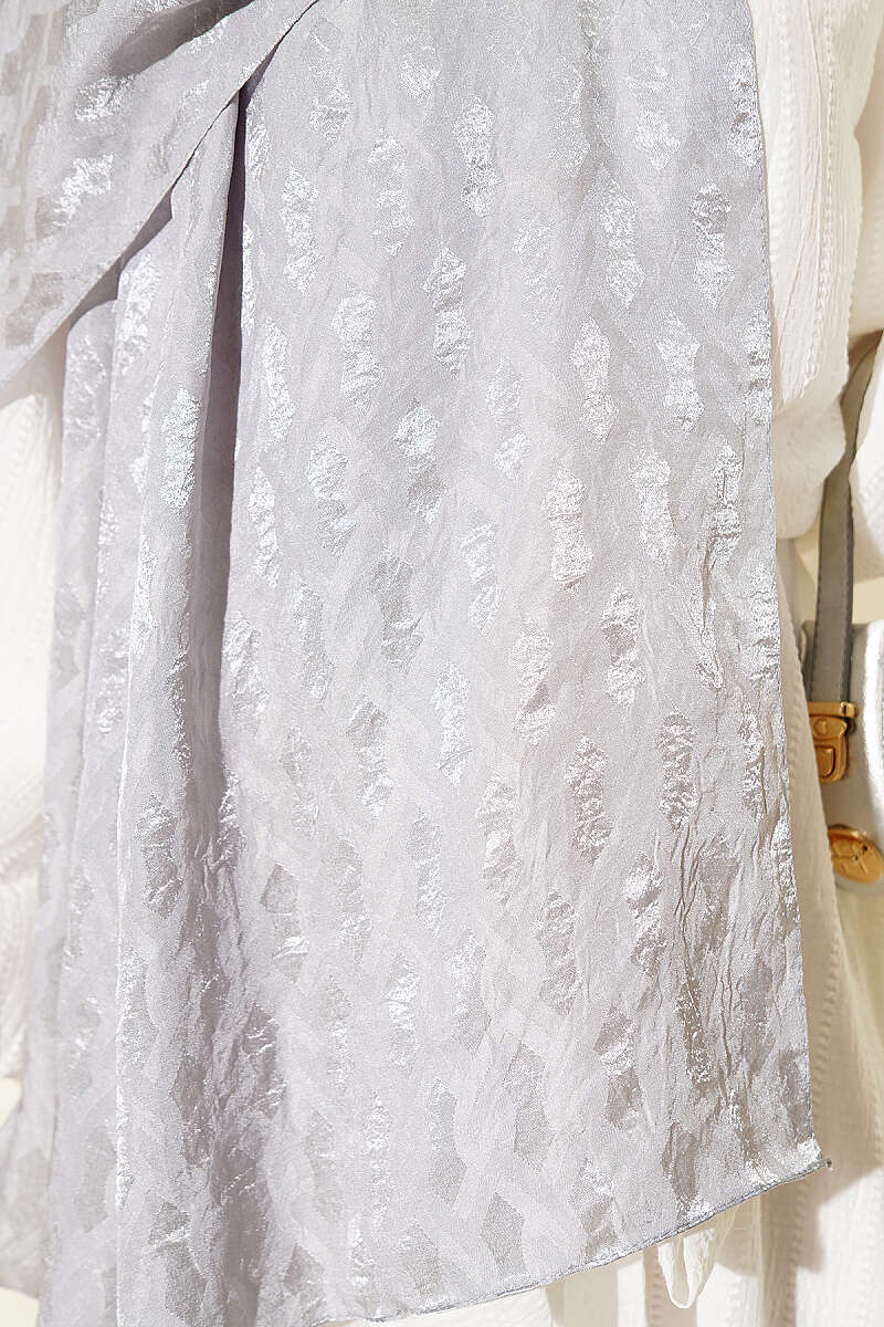 Embossed Jacquard Shawl - Silver