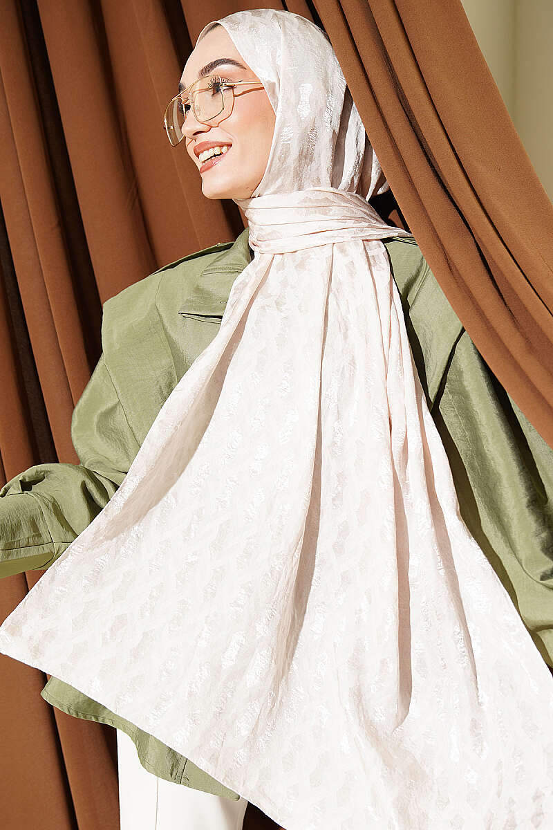 Embossed Jacquard Shawl - Champagne