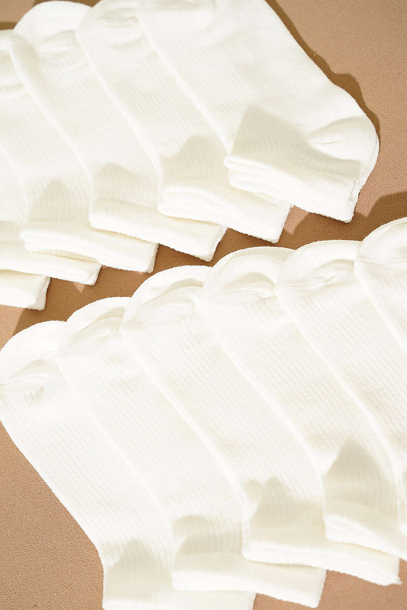 12-Pack Fine-Rib Patterned Ankle Socks - Ecru