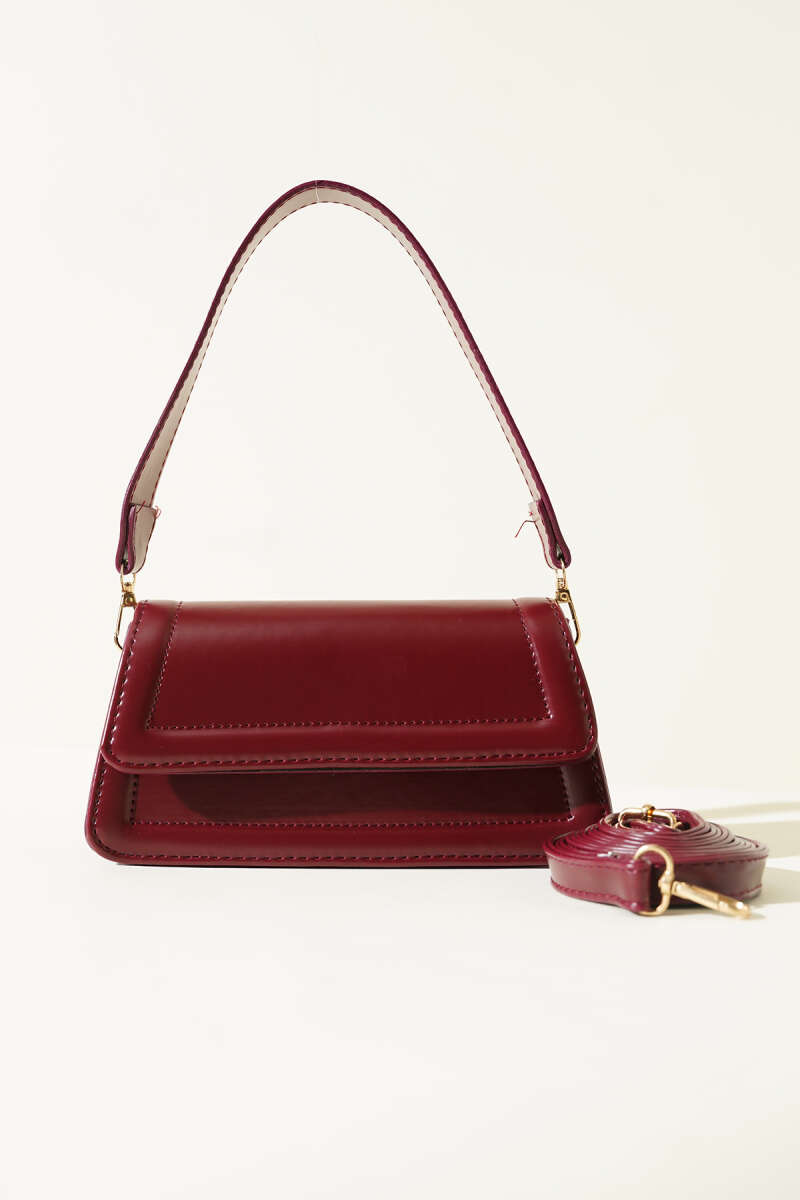 Magnetic Flap Handbag - Burgundy