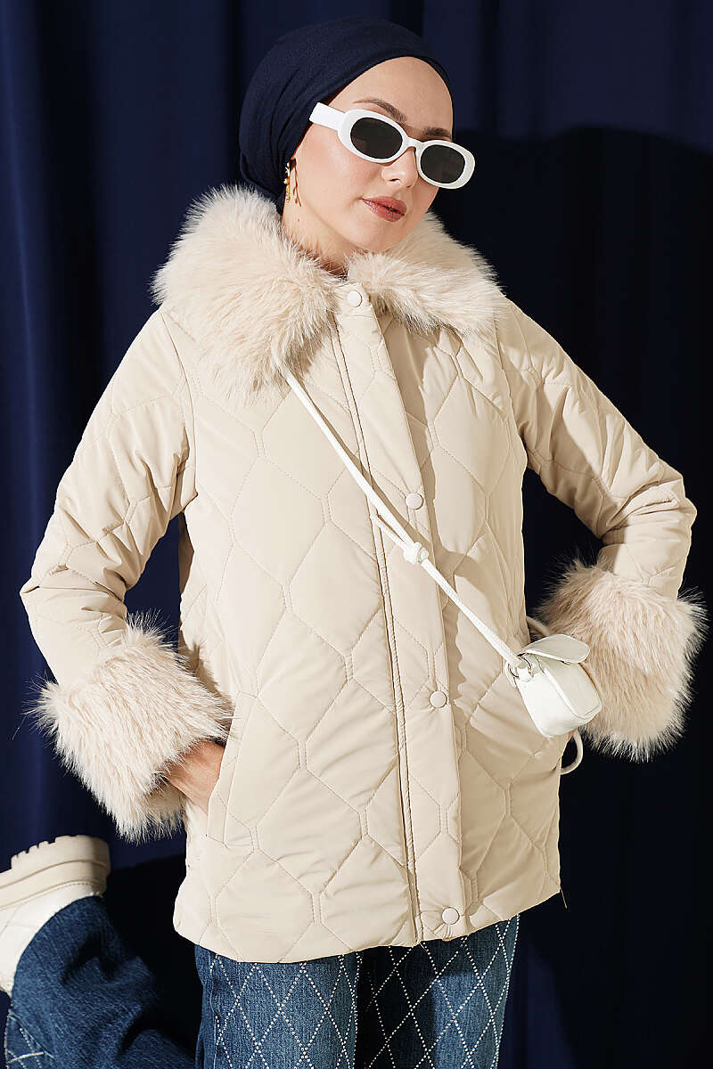 Quilted Puffer Coat with Faux Fur - Beige