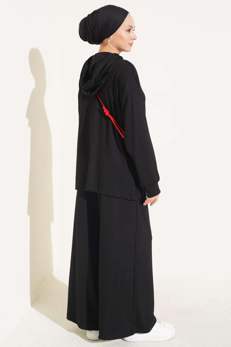 Hooded Two-Piece Set with Emblem - Black