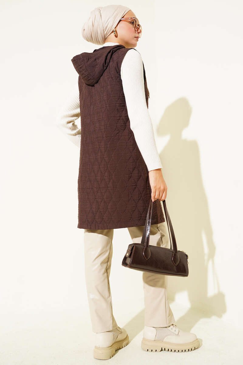Short Hooded Quilted Vest - Brown