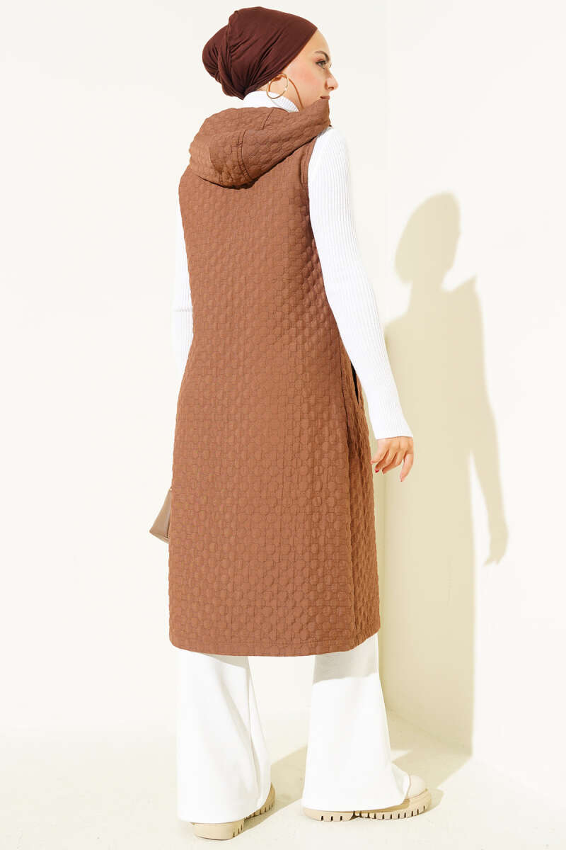 Hooded Quilted Vest - Brown