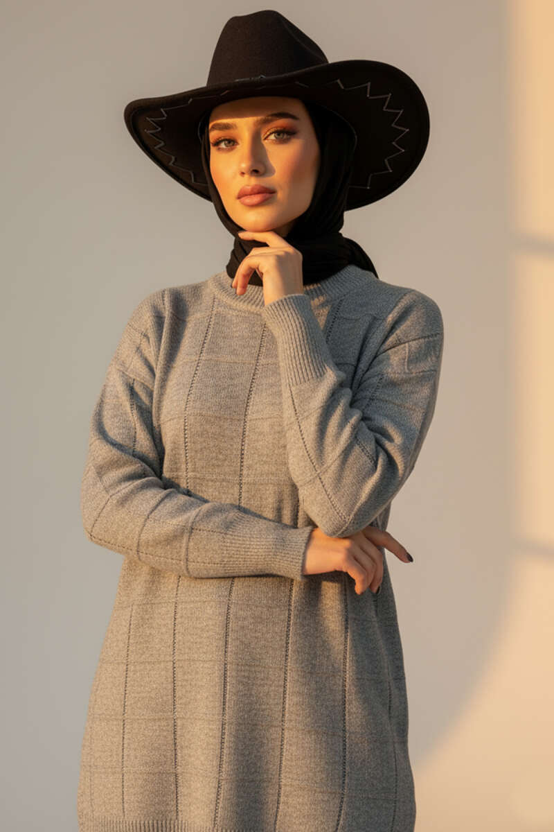 Soft Knit Tunic with Square Texture - Grey