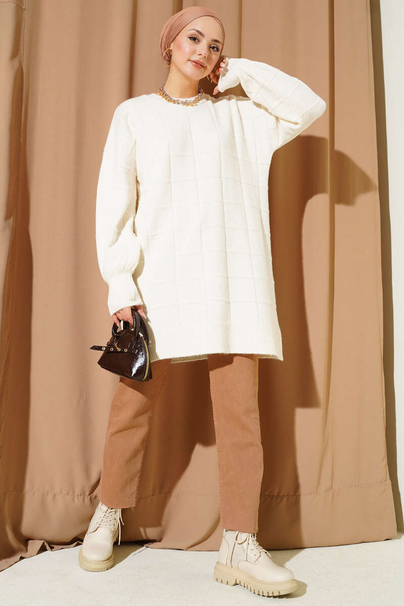 Soft Knit Tunic with Square Texture - Bone