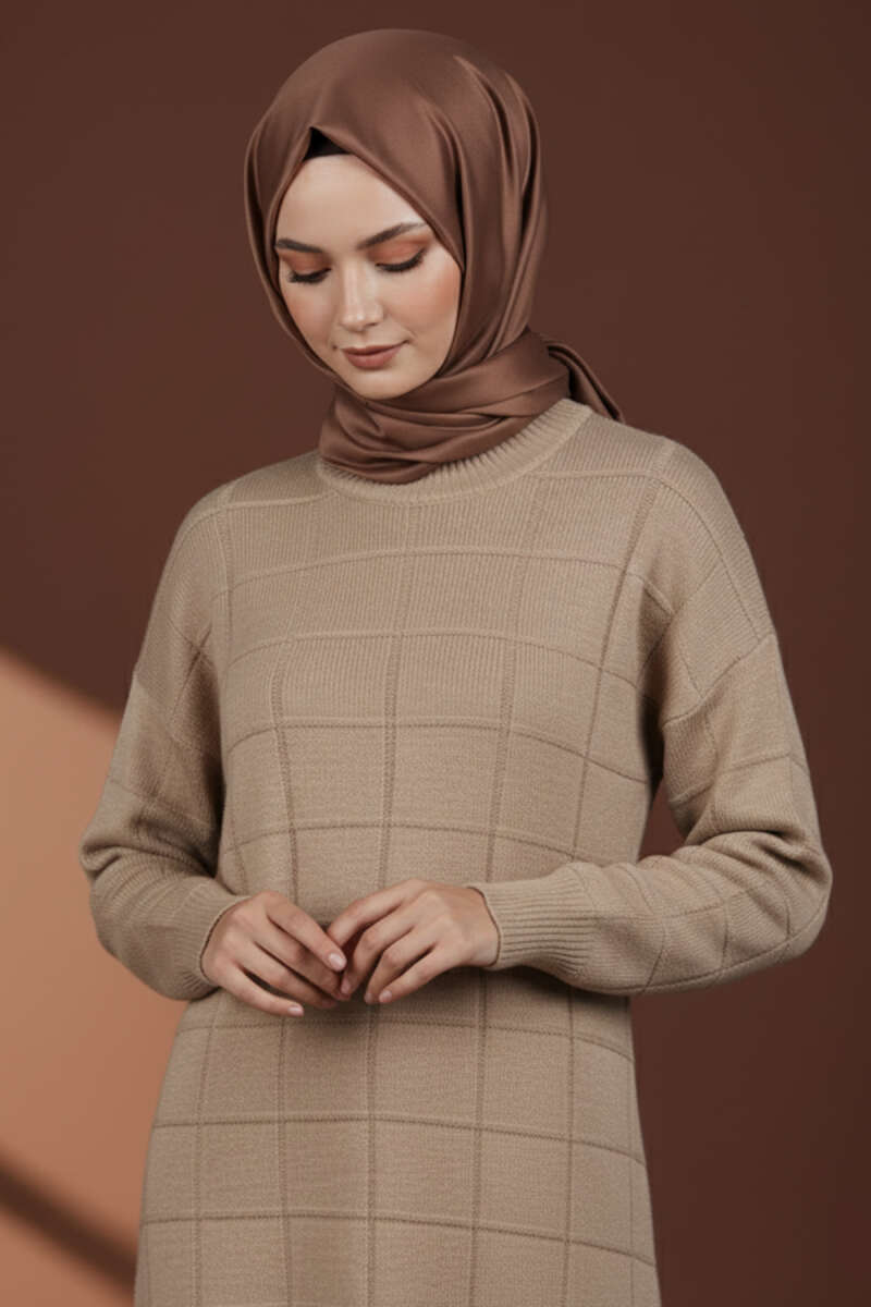 Soft Knit Tunic with Square Texture - Latte