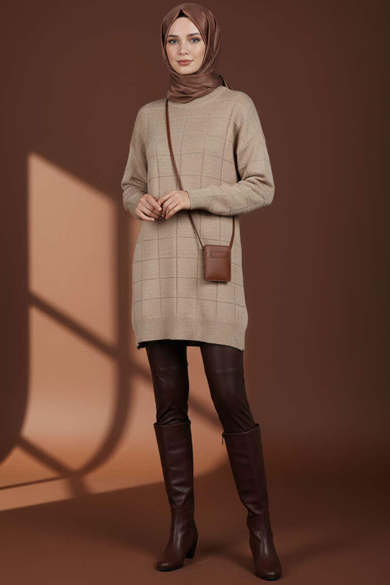 Soft Knit Tunic with Square Texture - Latte