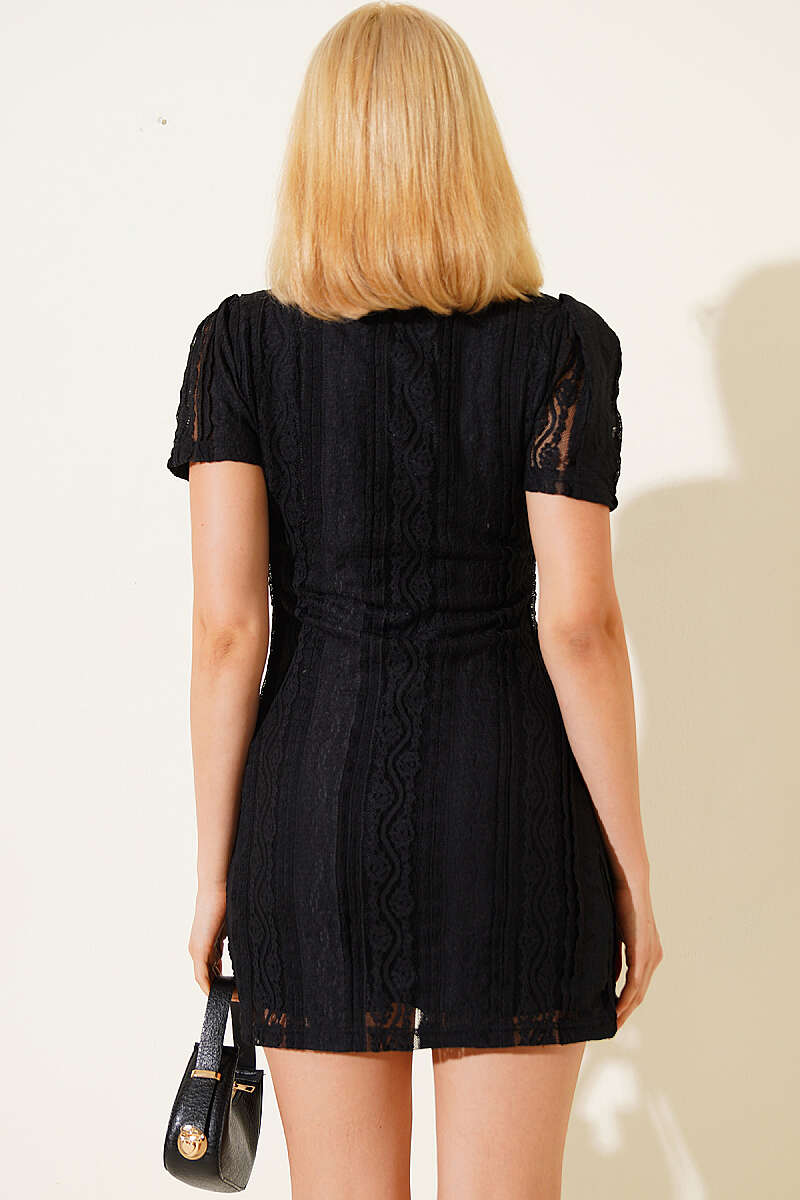 Square-Neck Lace Dress - Black