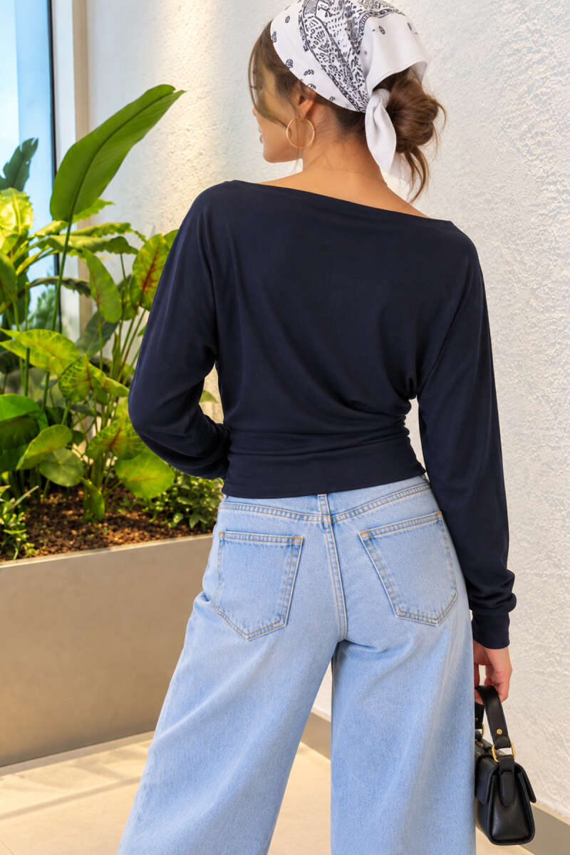 Boat-Neck Basic Blouse - Navy