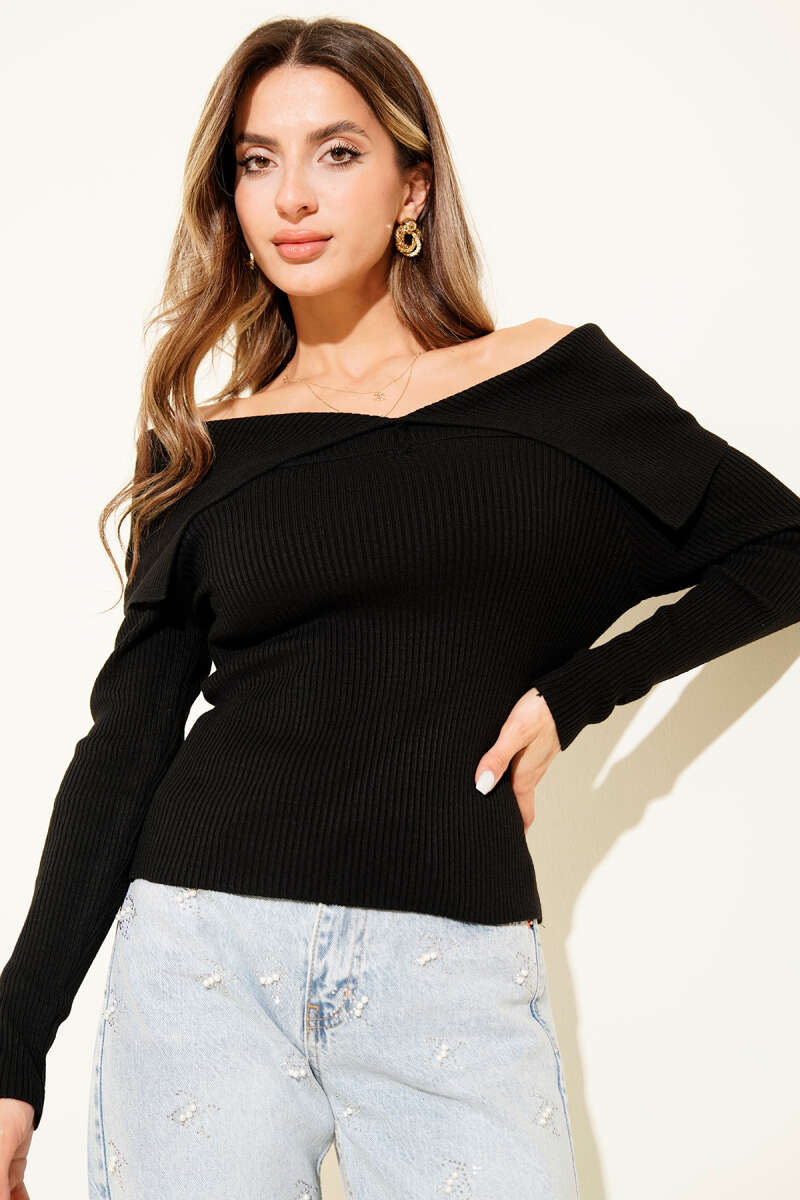 Boat-Neck Knit Sweater - Black
