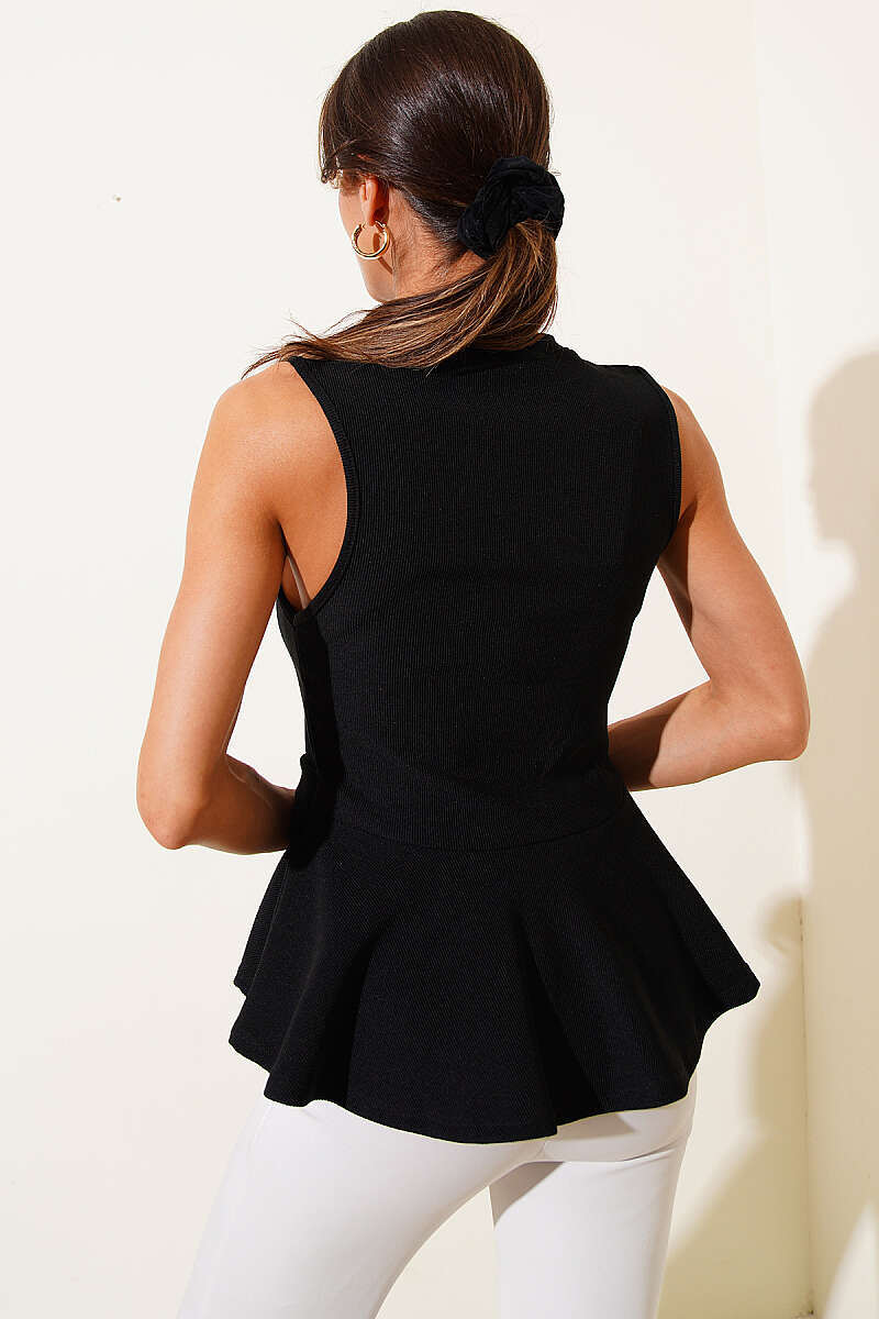 Sleeveless Ribbed Blouse with Belt Buckle - Black