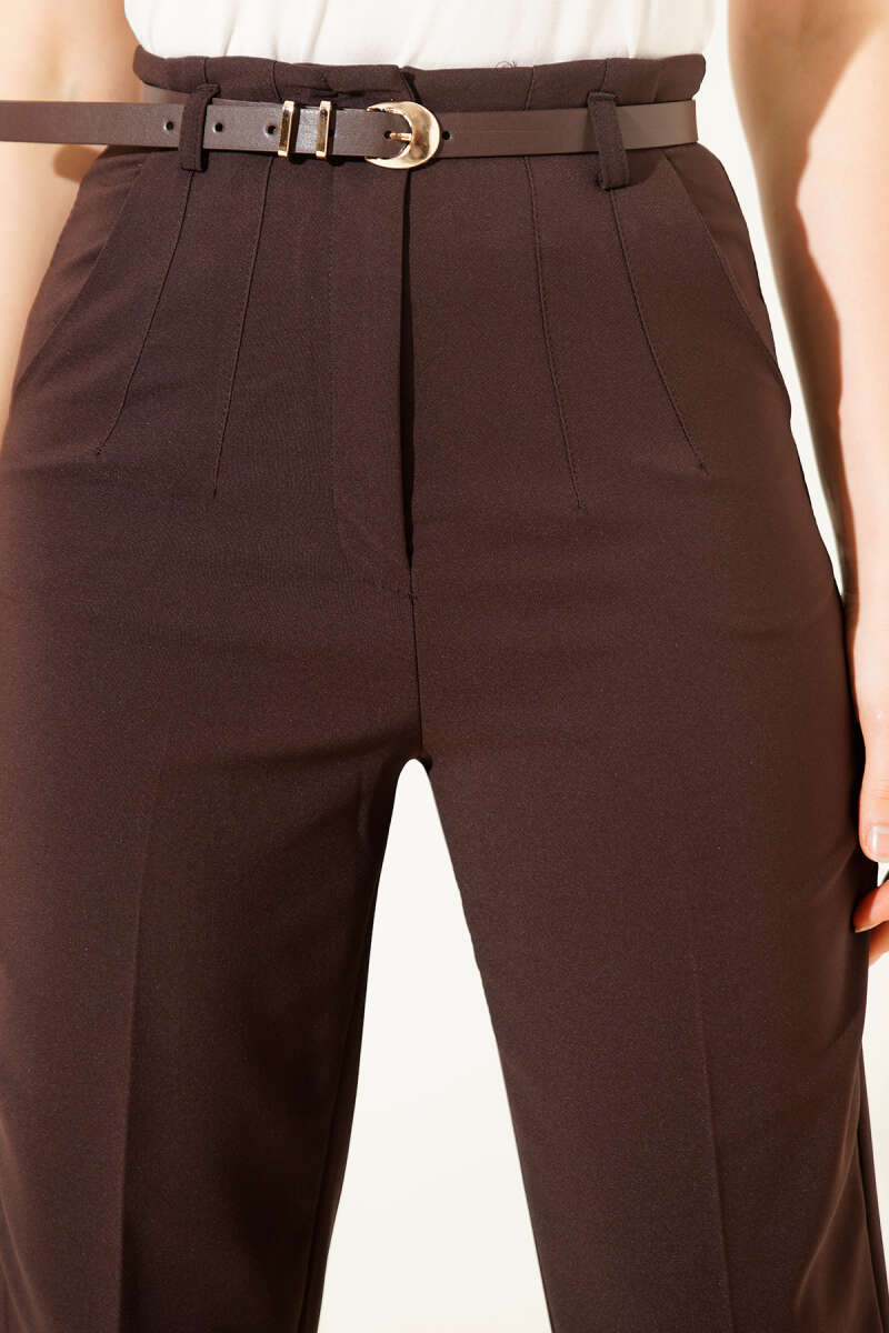 Belted Slim-Leg Tailored Pants - Brown