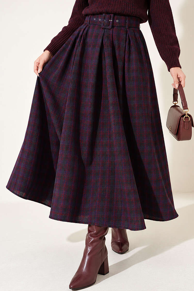 Belted Pleated Plaid Skirt - Burgundy