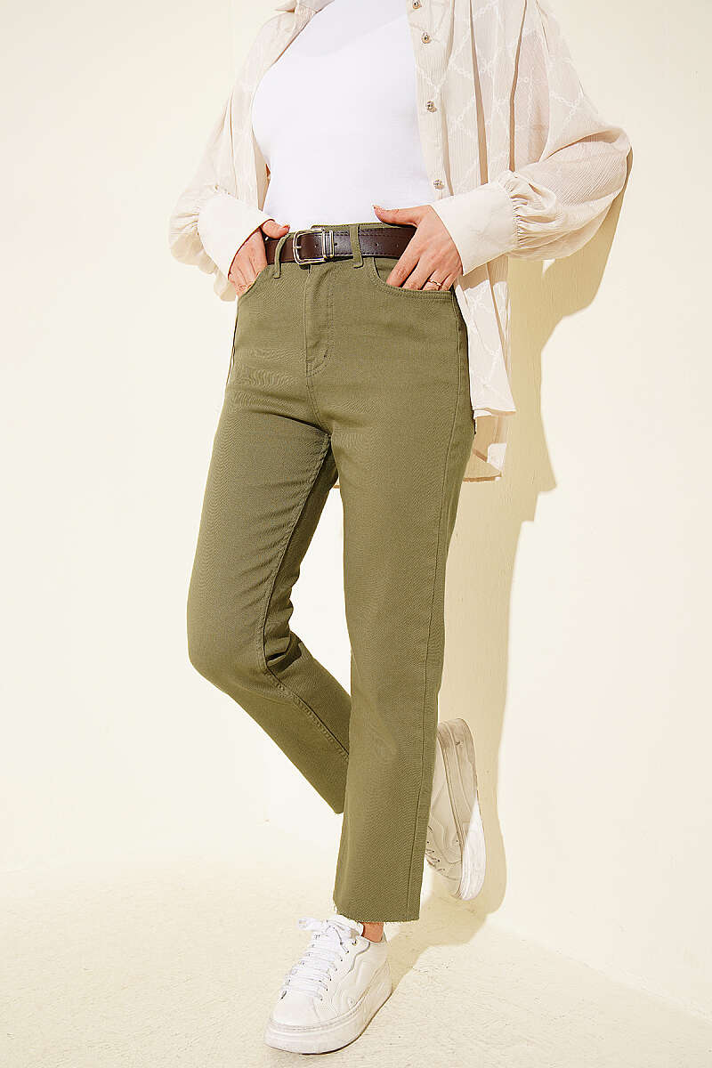 Belted Cropped Slim-Leg Jeans - Khaki