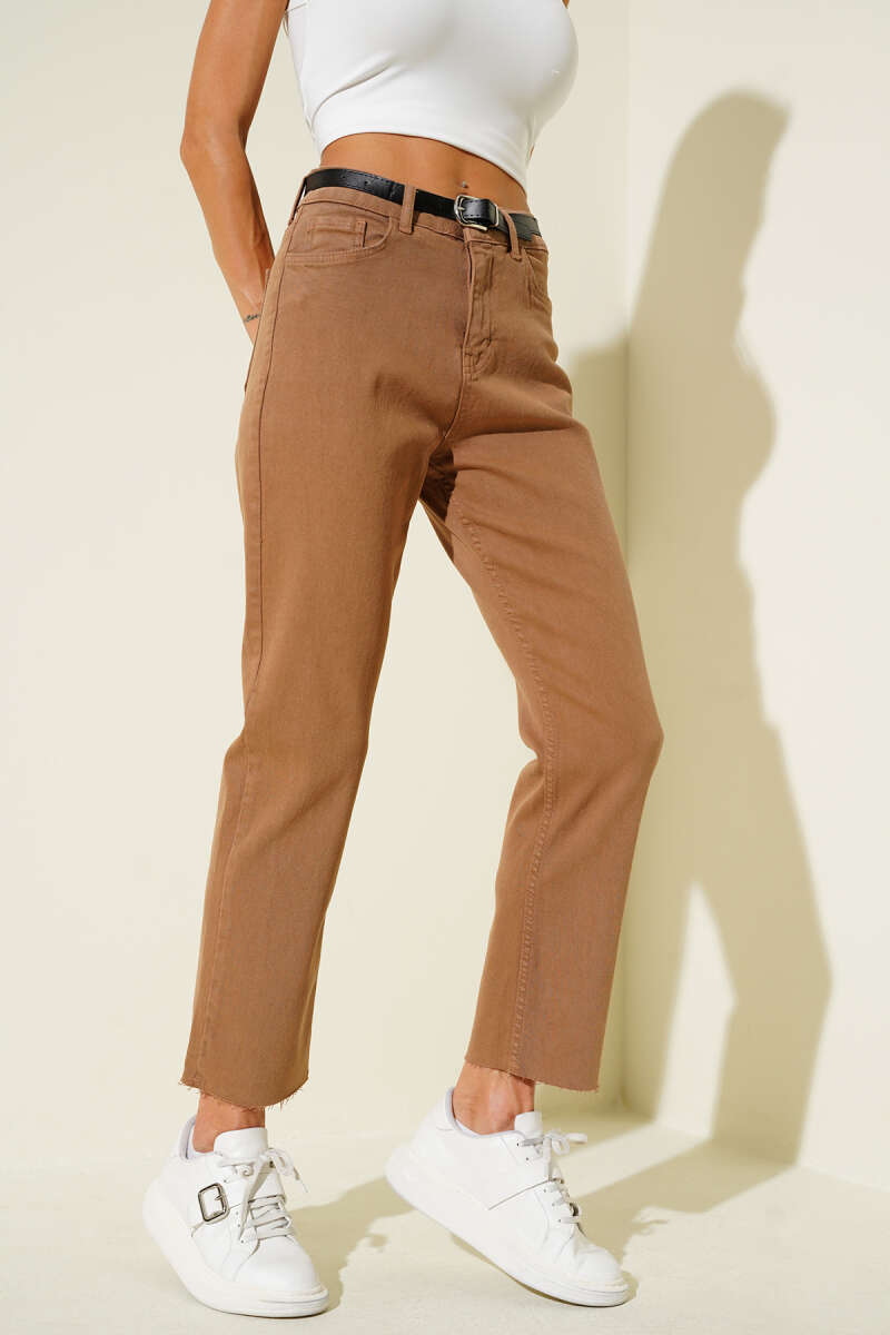 Belted Cropped Pants - Camel