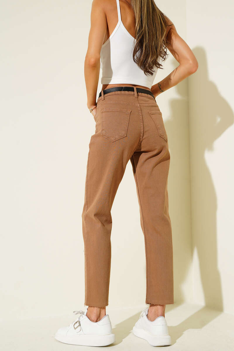 Belted Cropped Pants - Camel