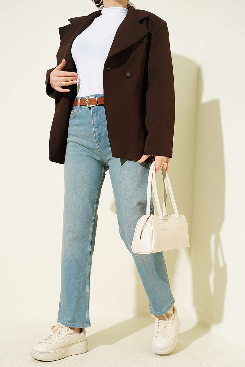 Belted Mom Jeans - Light Tint