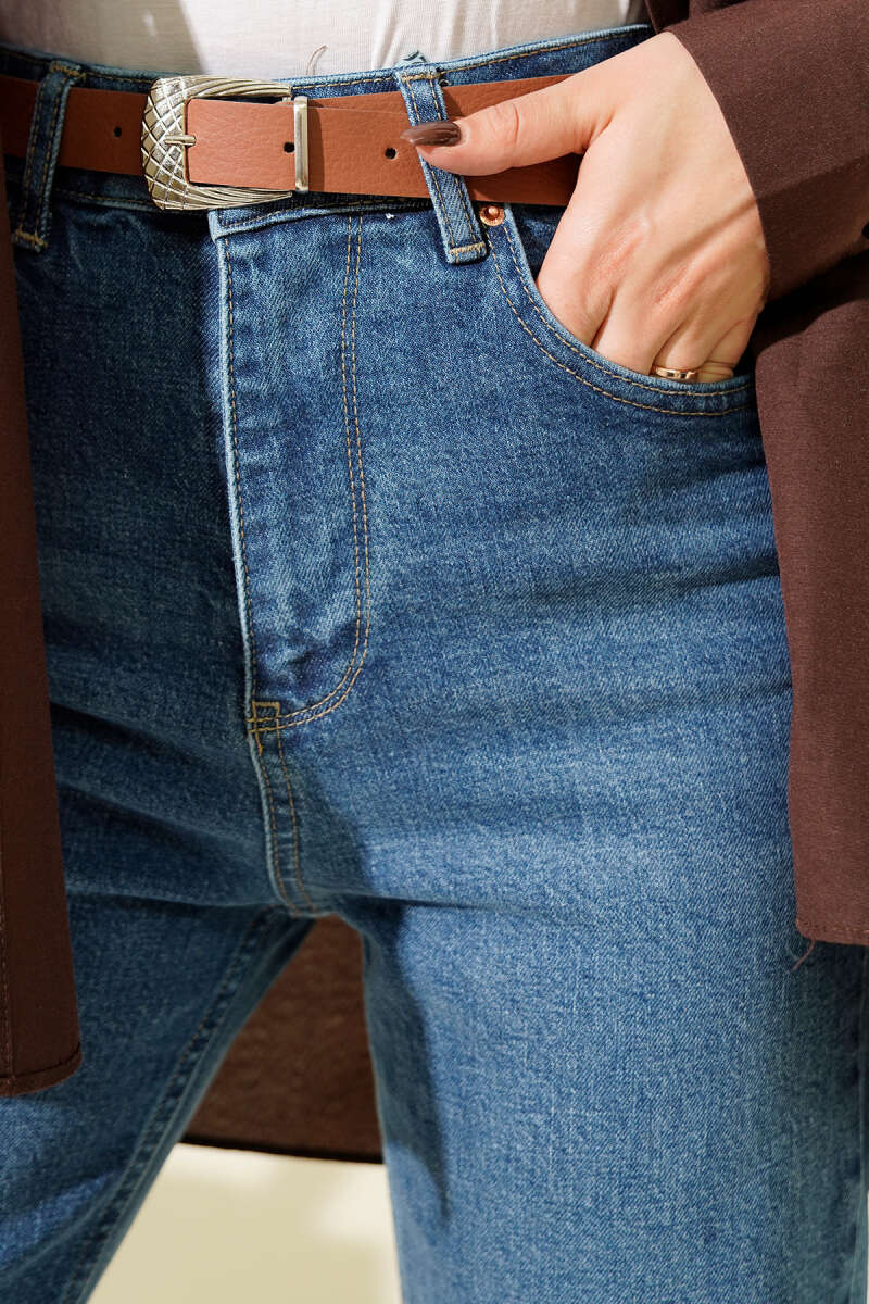 Belted Mom Jeans - Blue