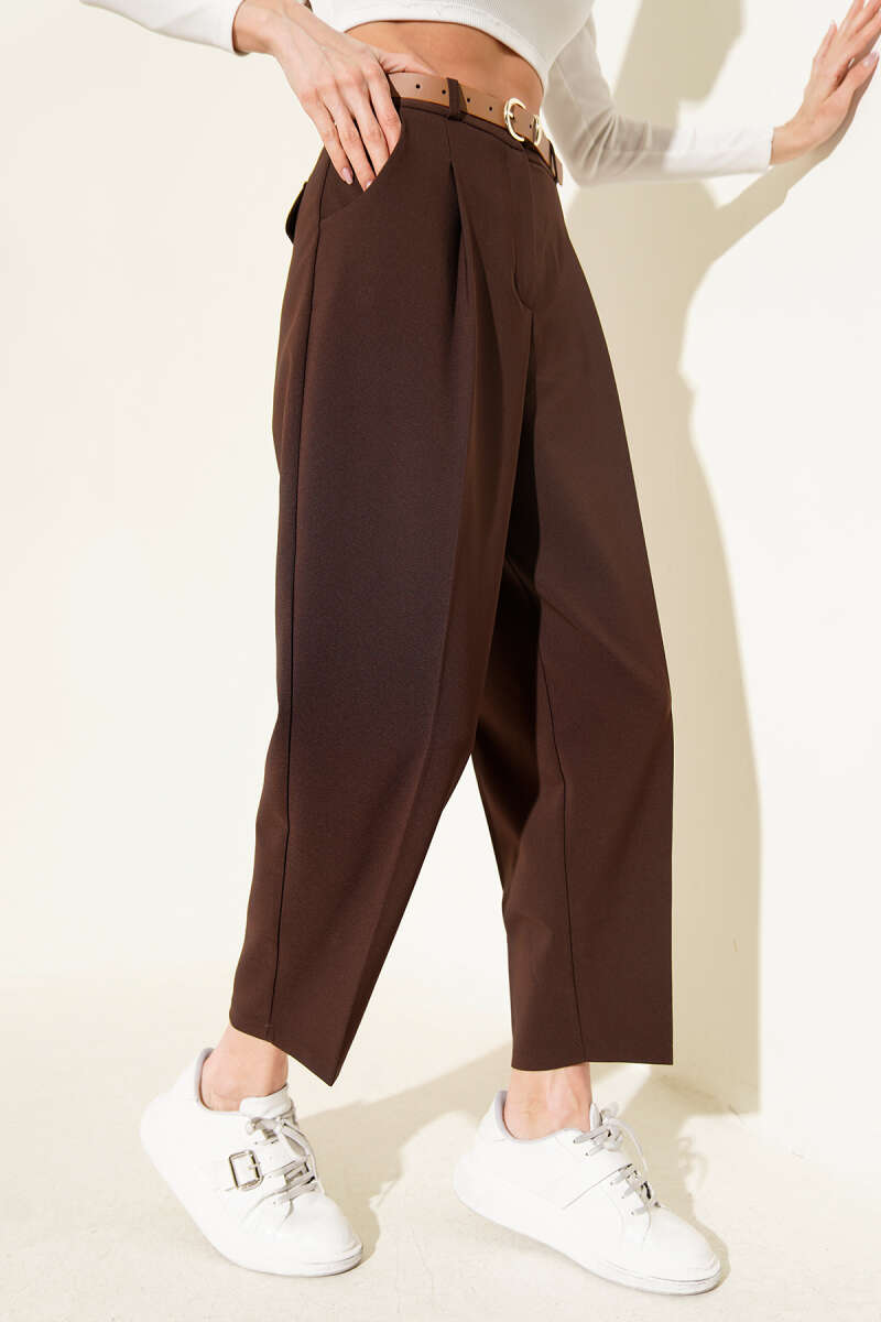 Belted Pleated Carrot Pants - Brown