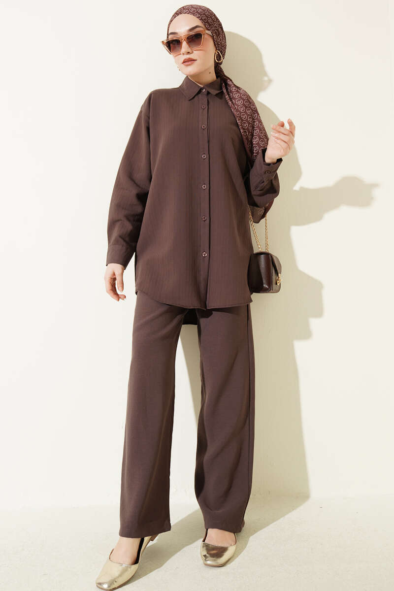 Self-Stripe Shirt Two-Piece Set - Brown