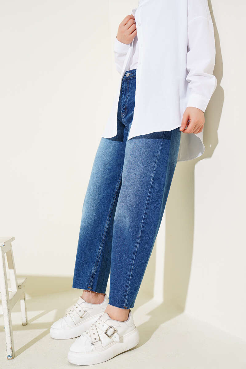 Cropped Baggy-Fit Jeans - Blue