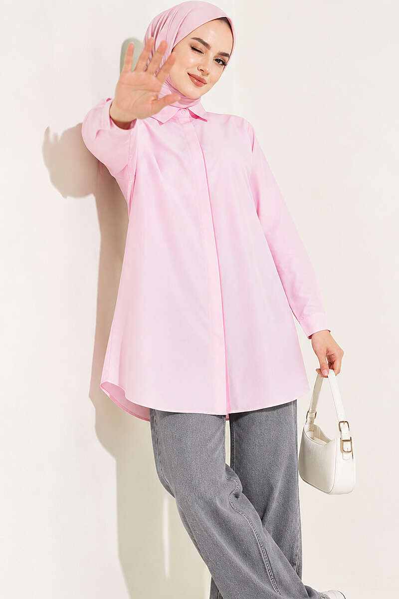 Classic-Collar Curved-Hem Shirt - Pink