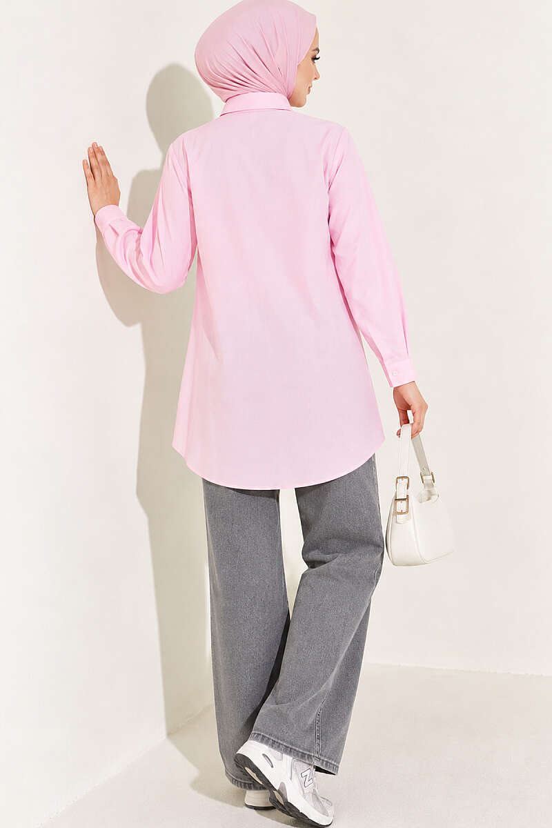 Classic-Collar Curved-Hem Shirt - Pink