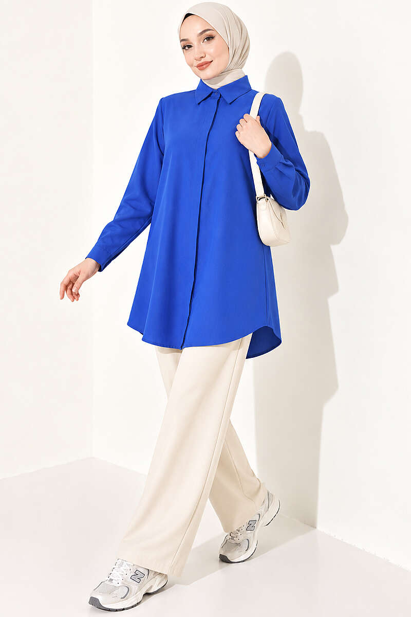 Classic-Collar Curved-Hem Shirt - Saxe Blue